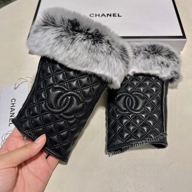 CHANEL專門店新款香奈兒羊皮手套女士獺兔毛口半截打字毛毛服飾連指手套 mmyj2683